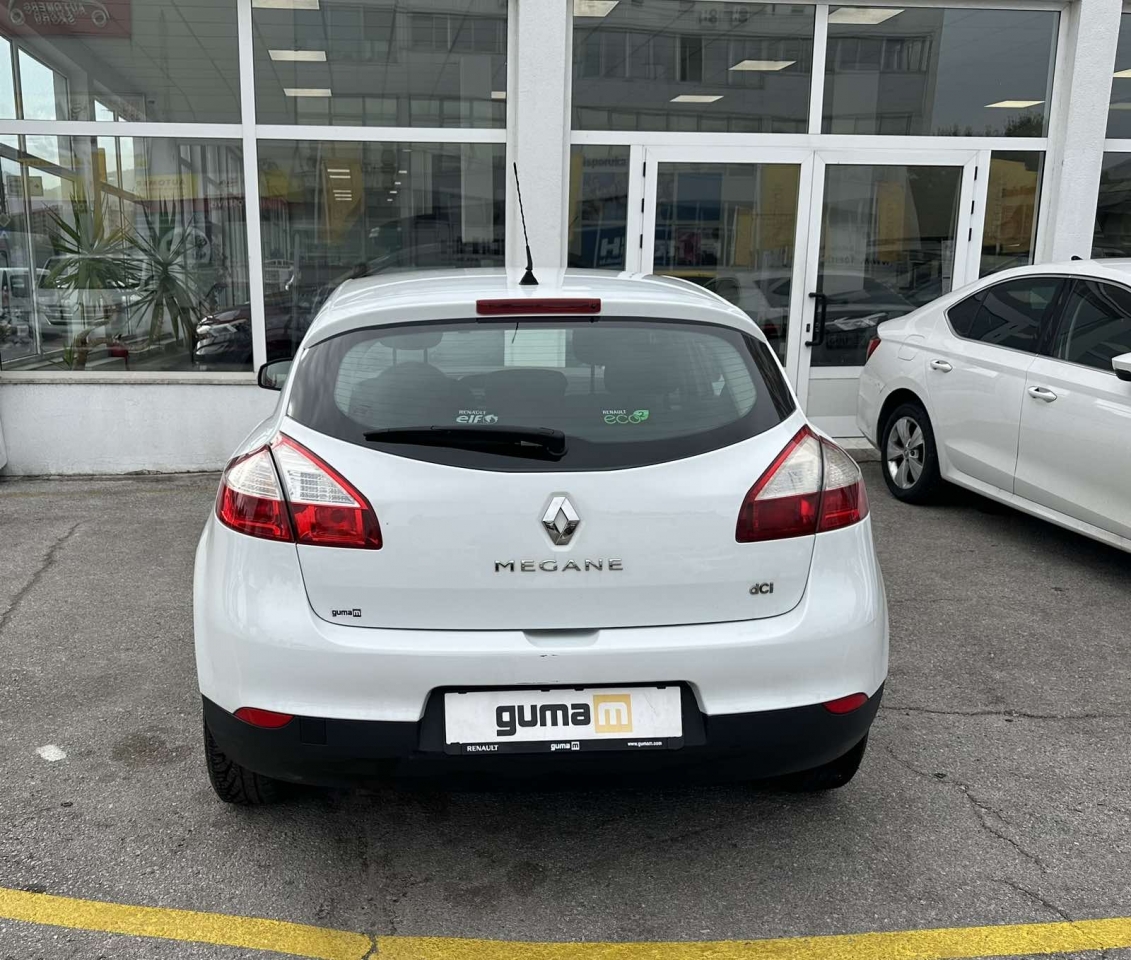 Renault Megane Berline 1 5 DCi Generation Rabljena Vozila GUMA M