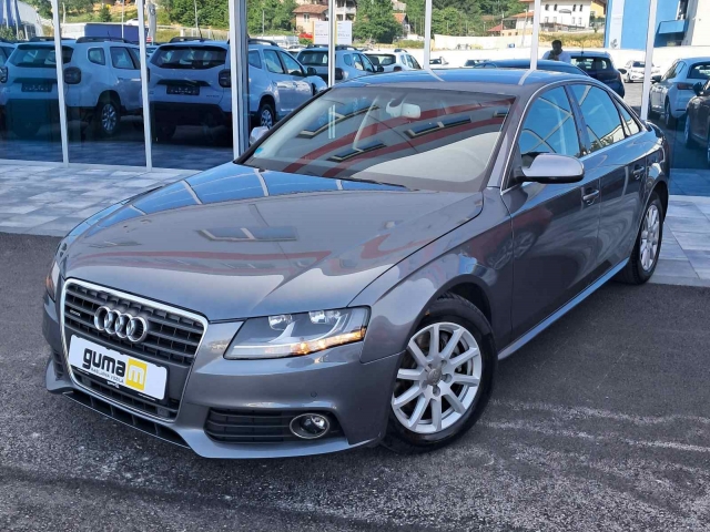 Audi A4 2,0 TDI Economic Comfort