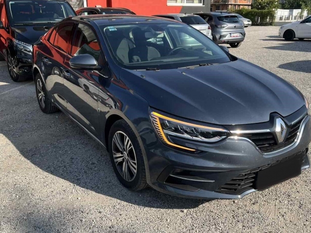 Renault Mégane GrandCoupé Blue dCi 115 Equilibre EDC
