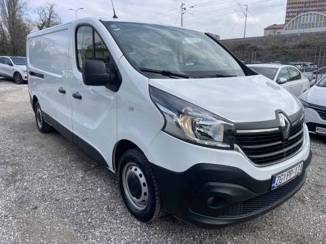 Renault Trafic Furgon 2,0 dCi 120 L2H1P2