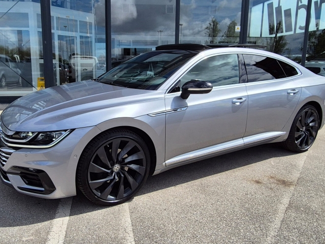 VW Arteon 2,0 TDI 140 KW BMT R-Line DSG *88.000 KM*GARANCIJA*