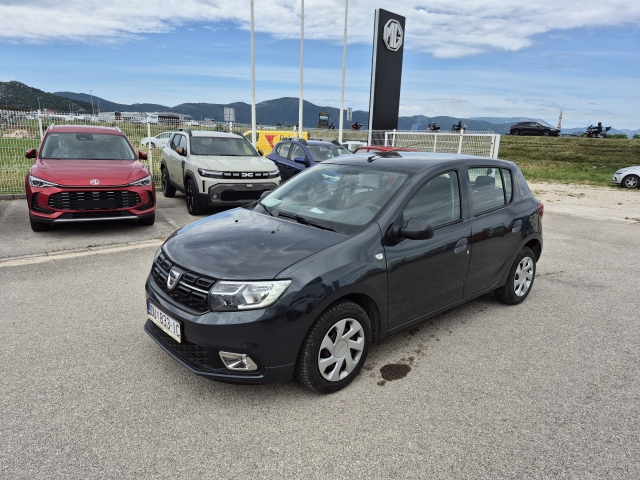 Dacia Sandero Essential 1.0 USLUŽNA PRODAJA ZVATI NA 098778721