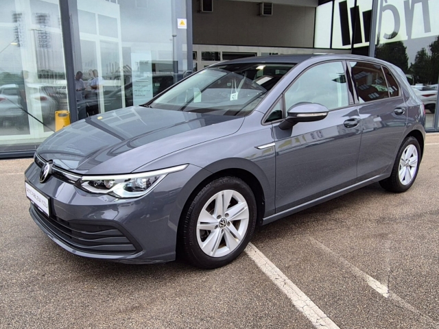 VW Golf 8 2,0 TDI ALU NAVI FULL LED AMBI.LIGHT*56.000 KM*