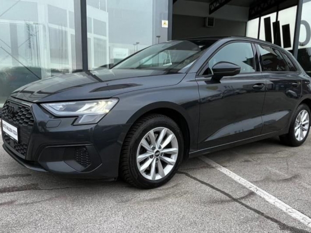 Audi A3 2.0 TDI Sportback ALU NAVI LED VIRTUAL PARK PILOT *87.000KM*