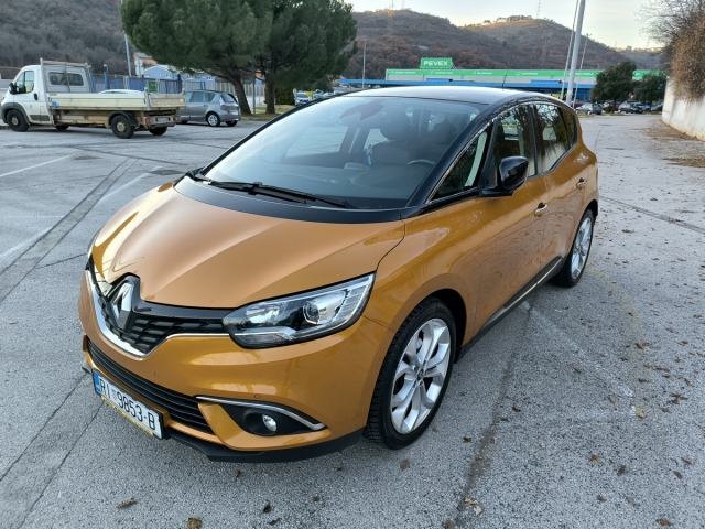 Renault Scénic TCe 115 Energy Zen