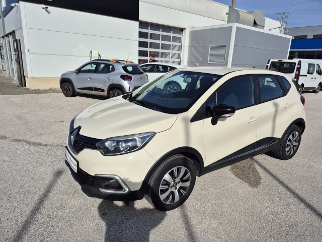 Renault Captur TCe 90 Zen