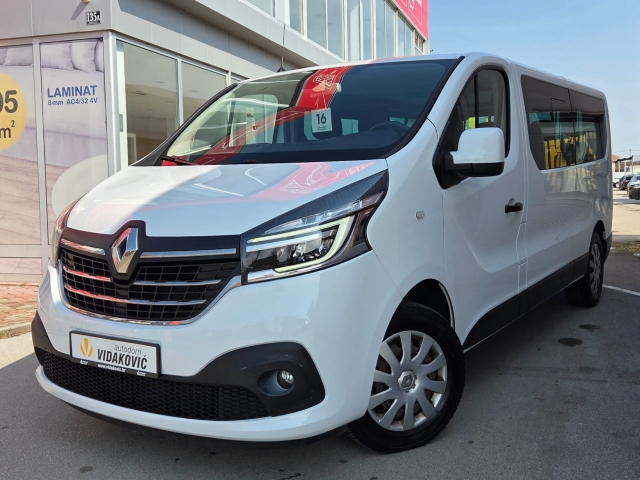 Renault Trafic Passenger 2,0 dCi 120 Dynamique