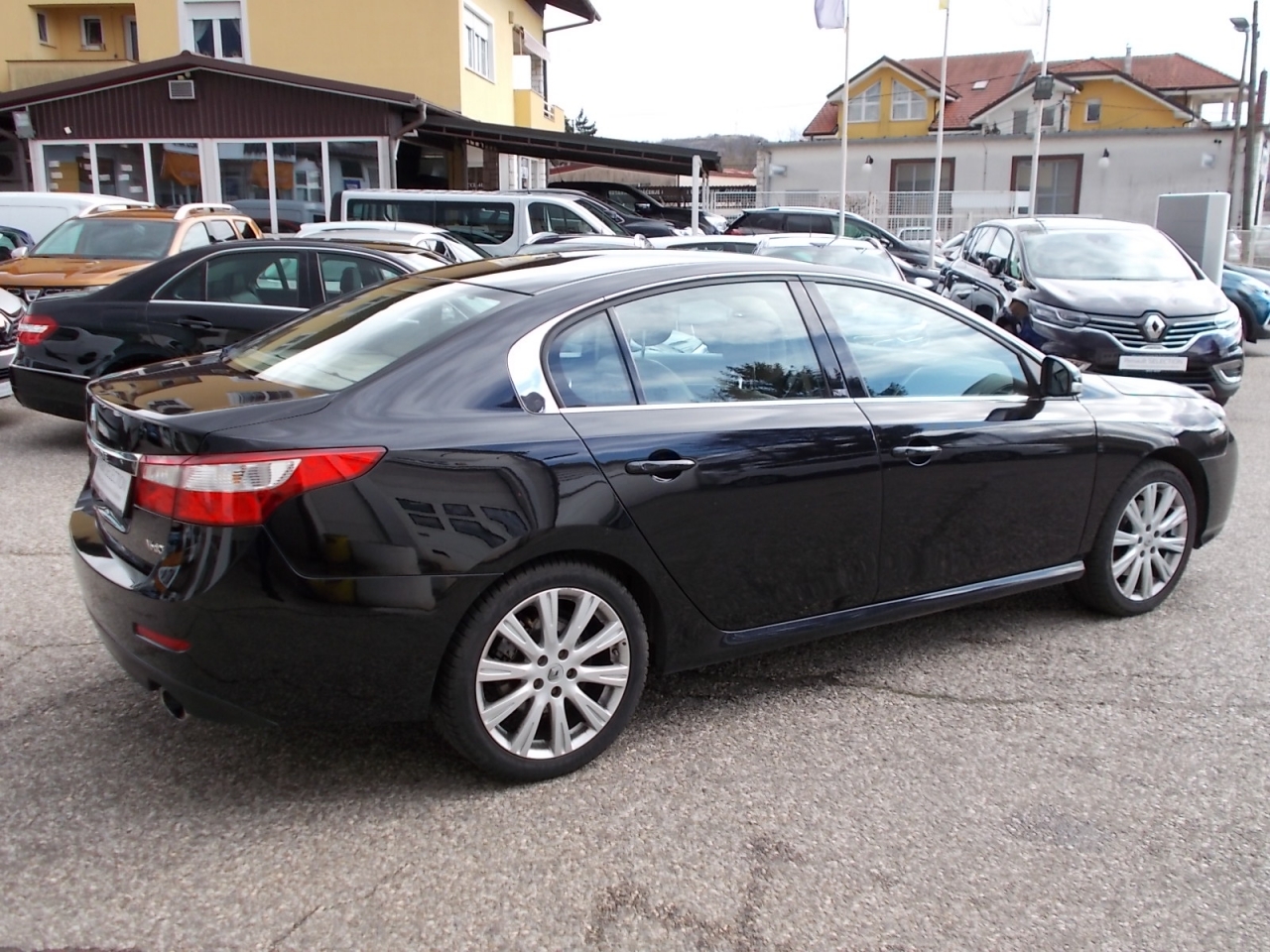 Renault latitude v6