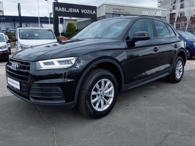 Audi Q5 quattro 2,0 TDI Sport S tronic 140KW *HR.VOZILO* REG:02/2025