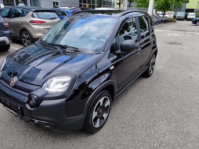 Fiat Panda 1,0 BSG Hybrid City Cross