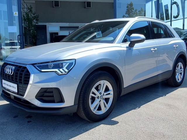 Audi Q3 35 TDI S-tronic ALU NAVI KAMERA FULL LED *GARANCIJA*