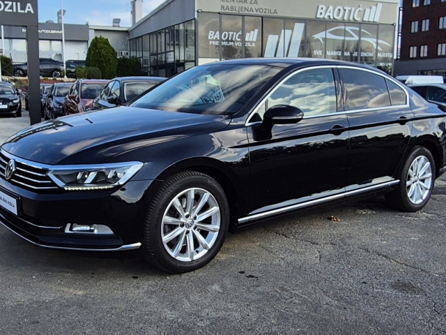 VW Passat 2,0 TDI DSG HIGHLINE FULL LED *HR.VOZILO*GARANC.