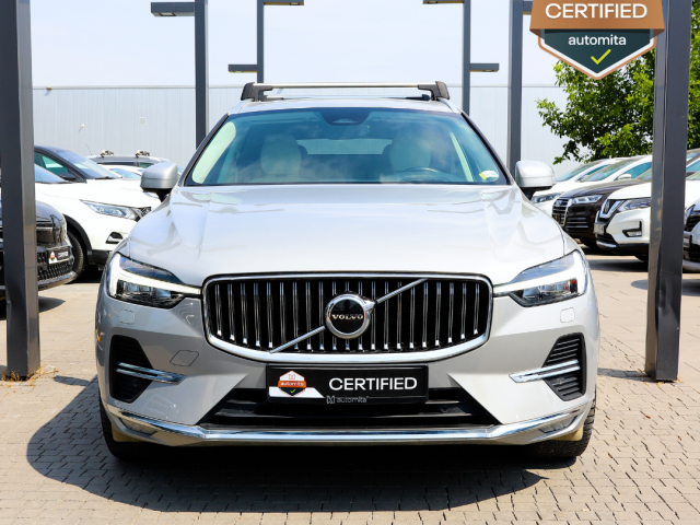 Volvo XC60 B5 (D) 235KF Ultimate Bright AT AWD